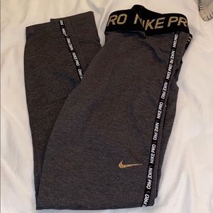Nike leggings